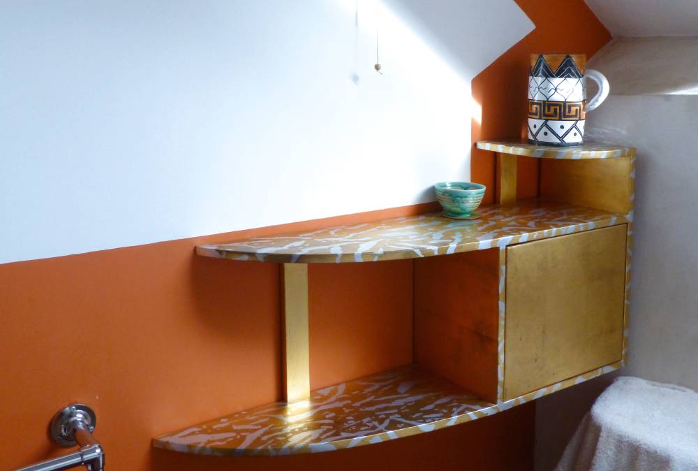 Gilded Shelf in Silver and Gold